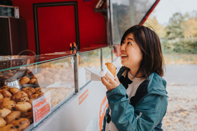 オランダ、デン・ハーグで撮影した女性スナップ